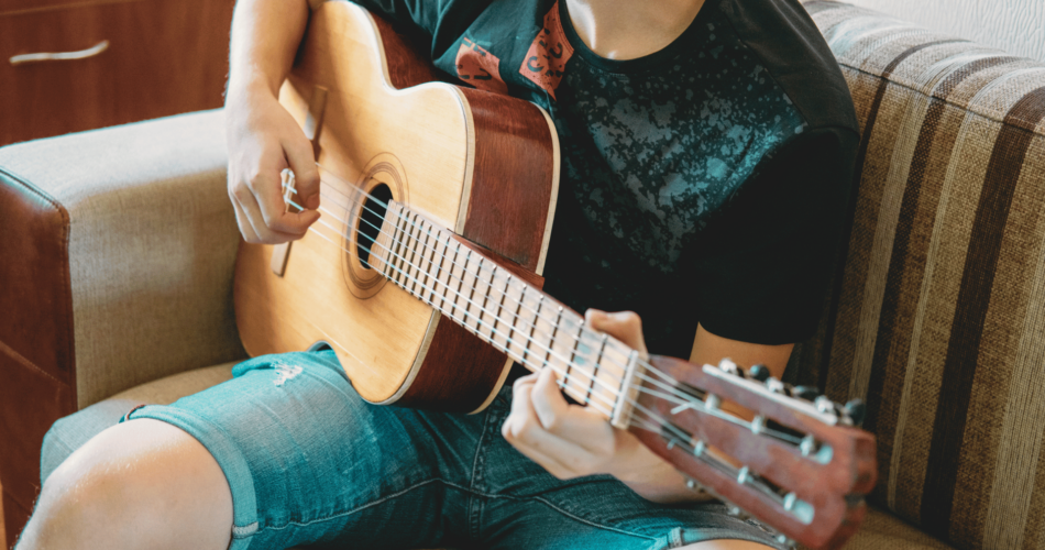 Electric vs Acoustic Guitar for Beginners_ A Guide